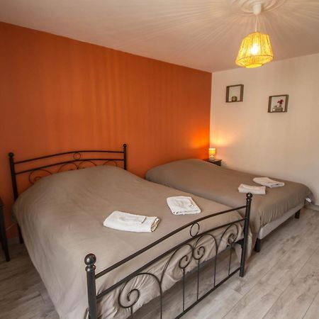 Les Chambres Touristique Julea Dienville 外观 照片