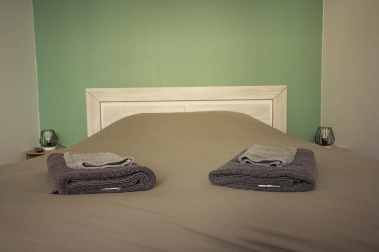 Les Chambres Touristique Julea Dienville 外观 照片